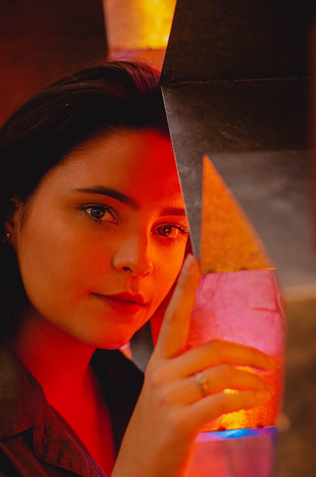 De ce avem déjà-vu? Explicații, teorii și ce înseamnă când se repetă